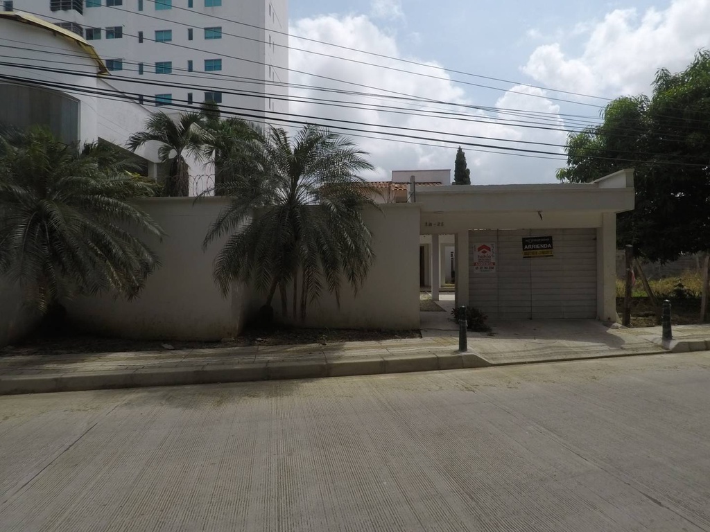 CASA EN ARRIENDO