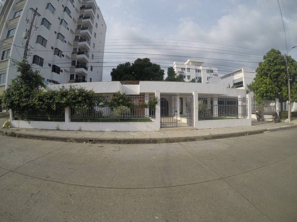 CASA EN ARRIENDO
