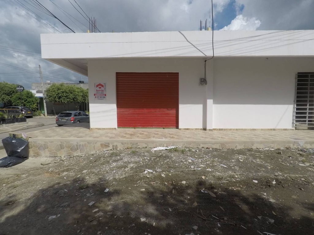 LOCAL EN ARRIENDO