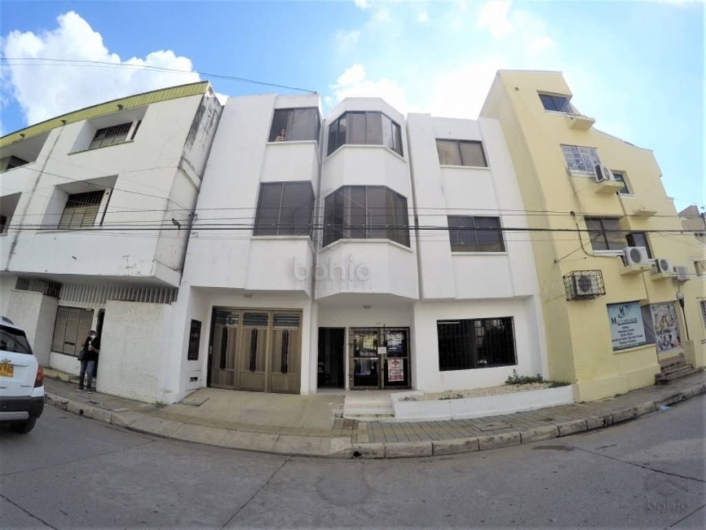 LOCAL COMERCIAL EN ARRIENDO EN EL CENTRO