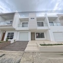 CASA EN VENTA EN VILLANOVA