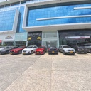 LOCAL COMERCIAL EN EL CENTRO DE NEGOCIOS SEXTA AVENIDA