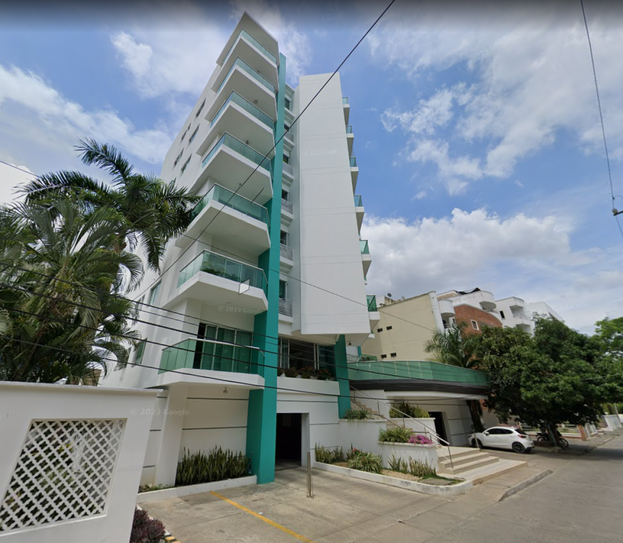 APARTAESUDIO EN ARRIENDO EN EL EDIFICIO QUATTRO 73