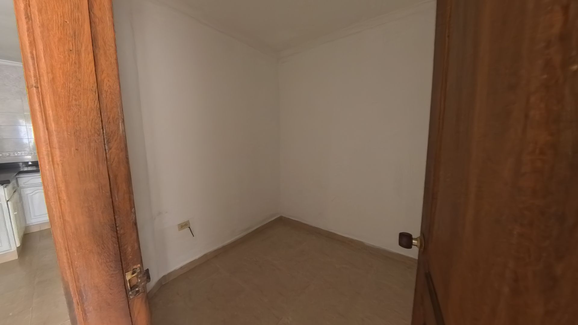 CASA - ARRIENDO - FAMILIAR - COMERCIAL