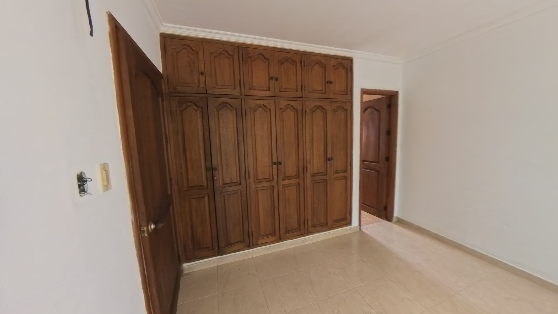 CASA - ARRIENDO - FAMILIAR - COMERCIAL