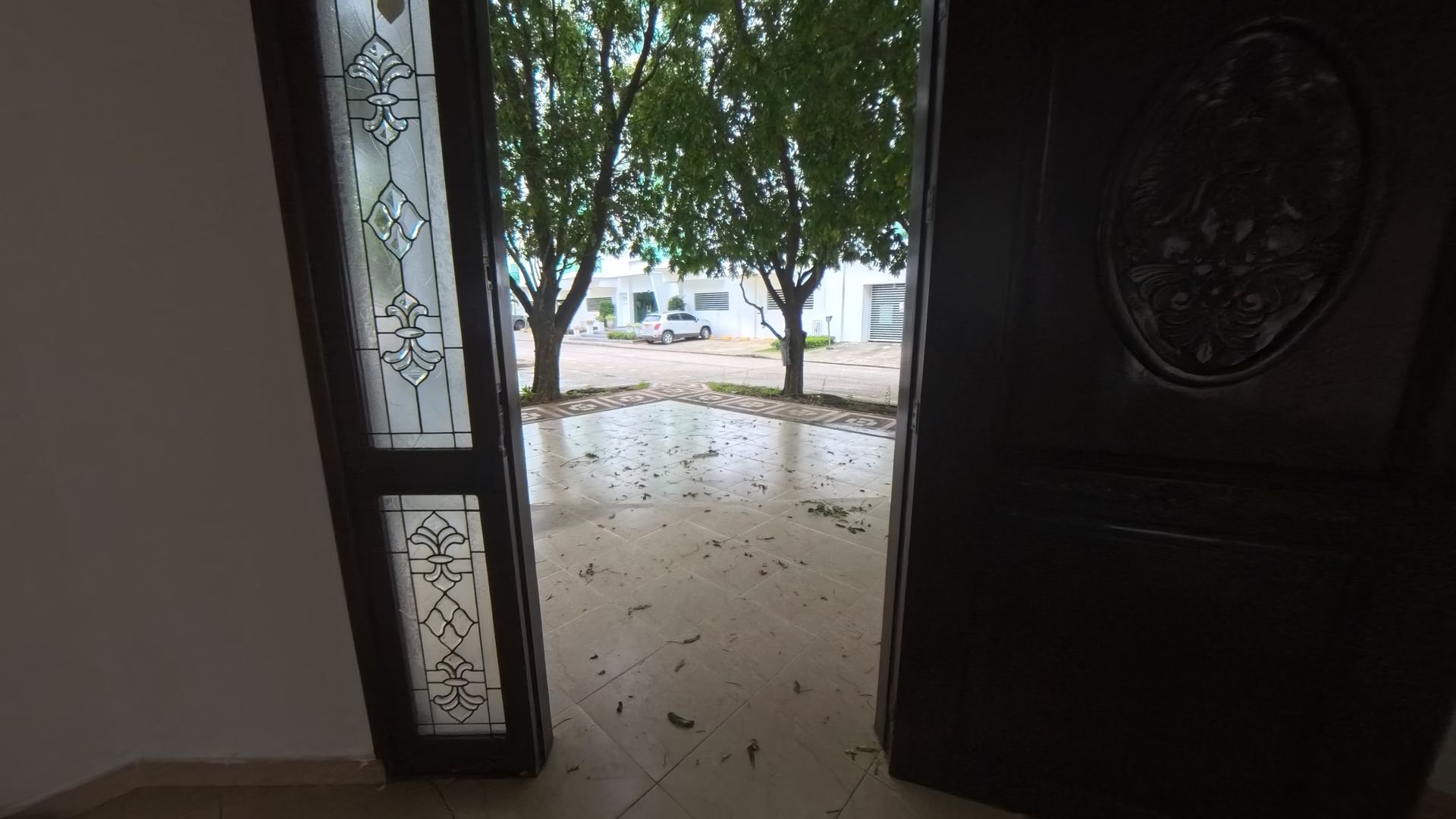 CASA - ARRIENDO - FAMILIAR - COMERCIAL