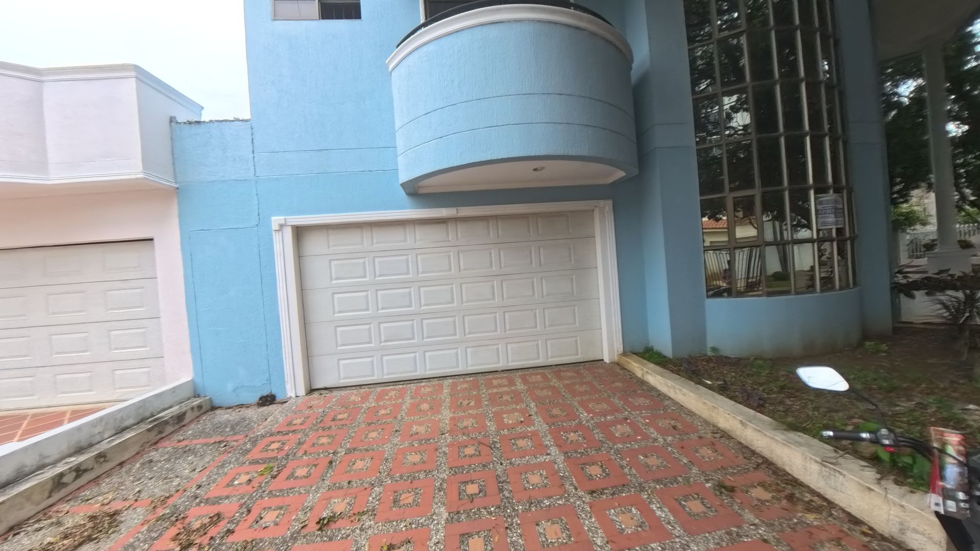 CASA - ARRIENDO - FAMILIAR - COMERCIAL