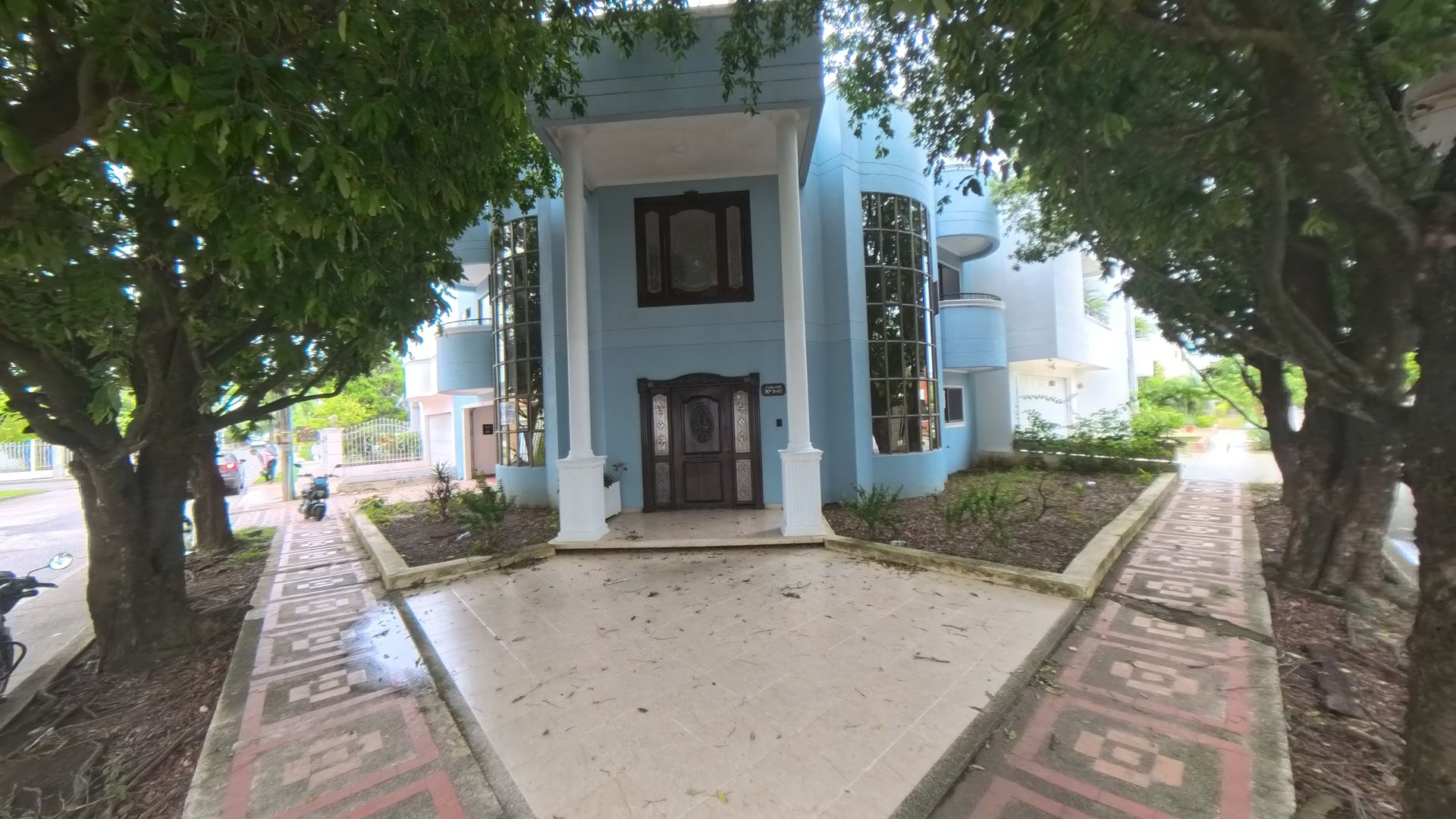 CASA - ARRIENDO - FAMILIAR - COMERCIAL